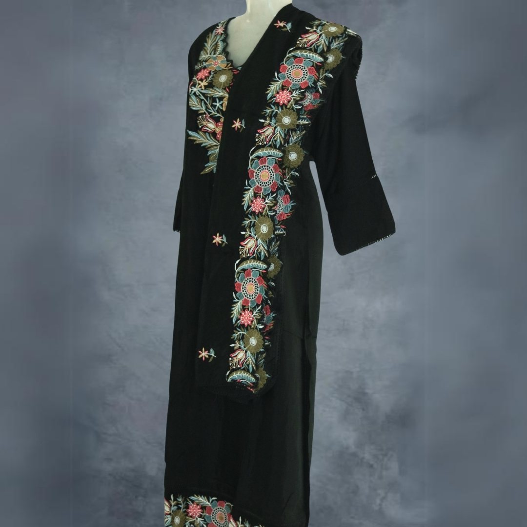 Bold Black Salwar Suit with Exquisite Embellishments!