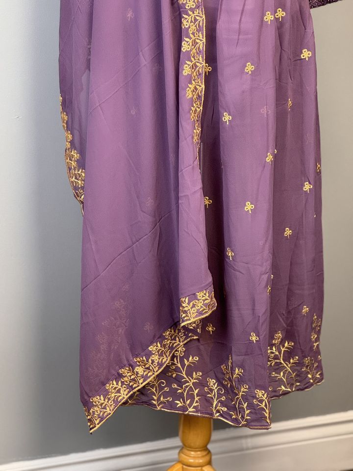 Aesthetic Purple Anarkali Suit with Thread Works