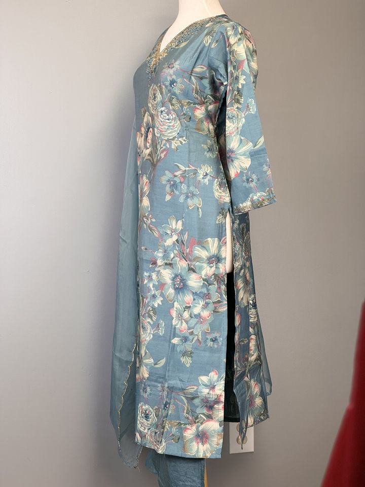 Stunning Blue Floral Tissue Suit with Ethereal Scalloped Organza Dupatta