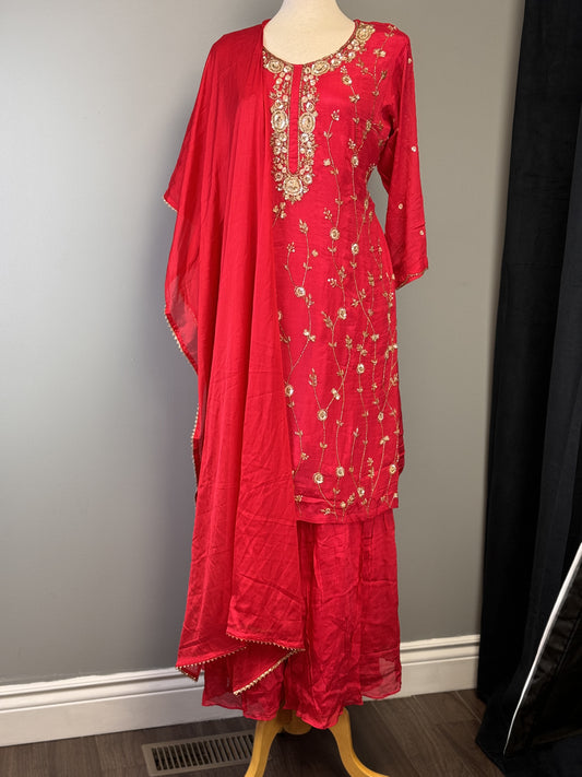 Awe-Inspiring Red Salwar Suit with Glamorous Beadwork